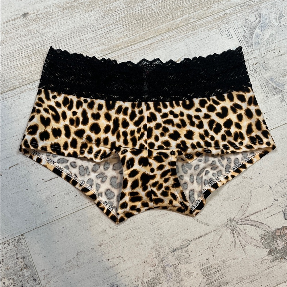 Pink Victoria's Secret Black Lace Leopard Print Low Rise Boyshort Panties Small